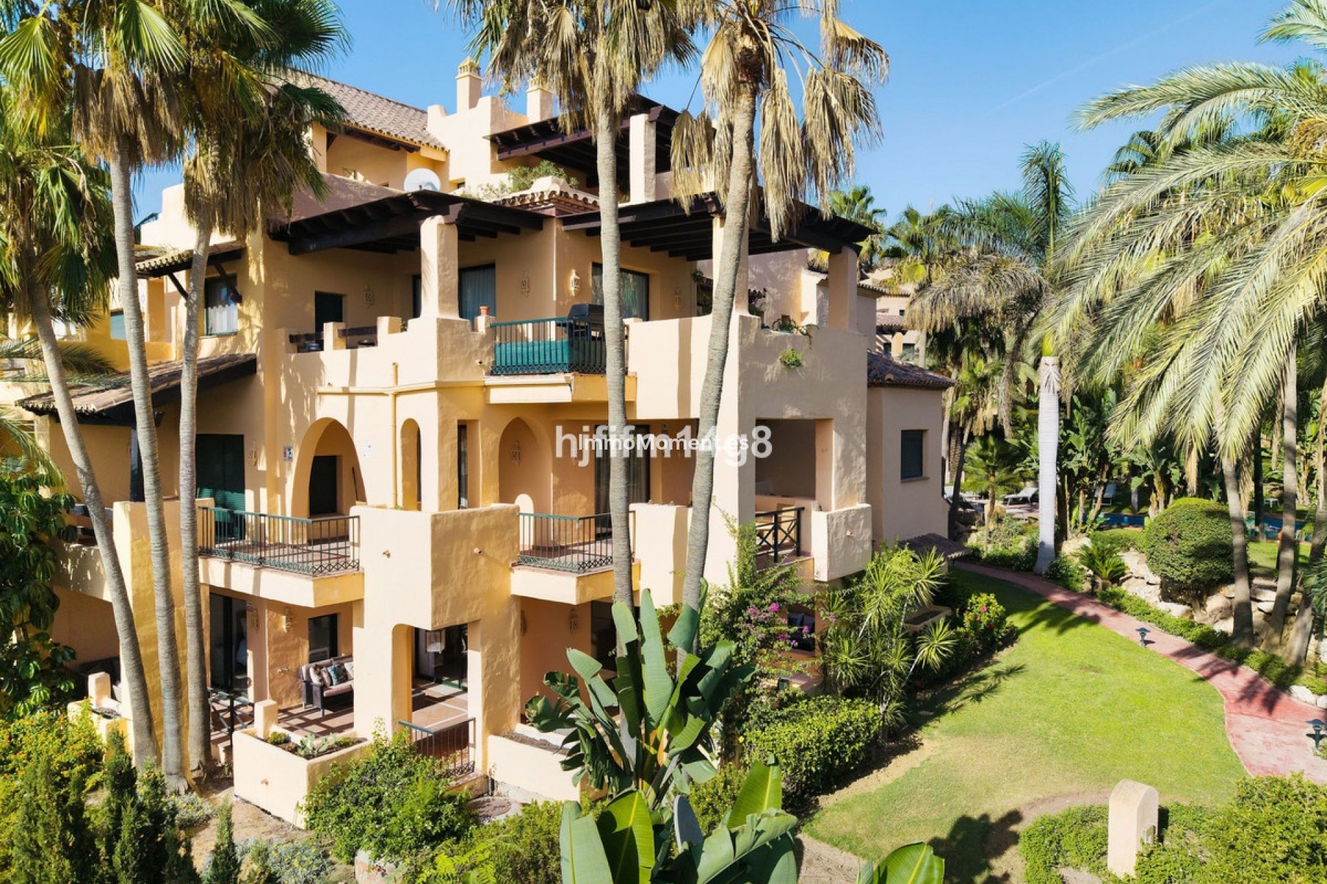Resale - Apartment - Estepona - Estepona Centro