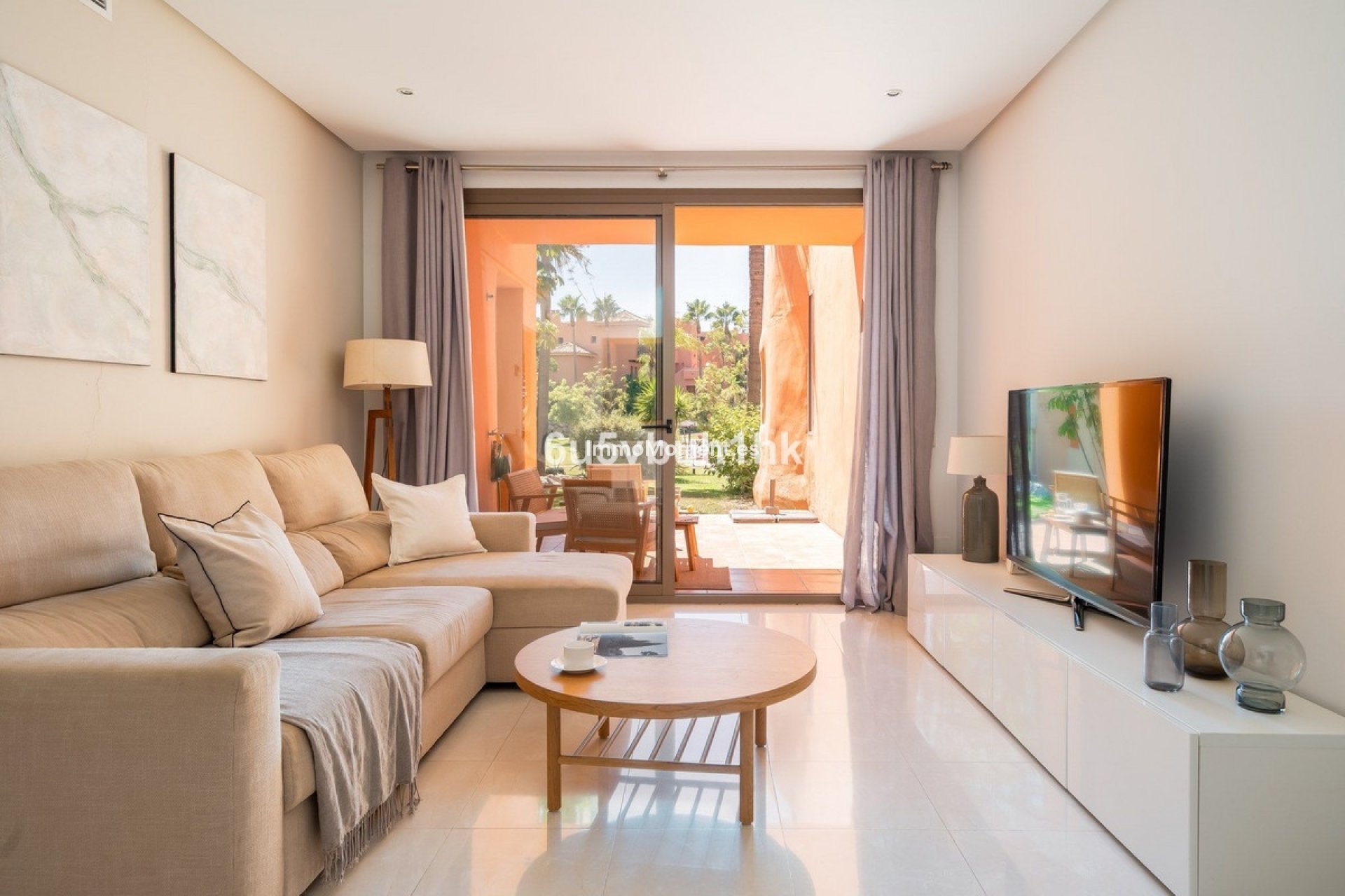 Resale - Apartment - Estepona - Estepona Centro