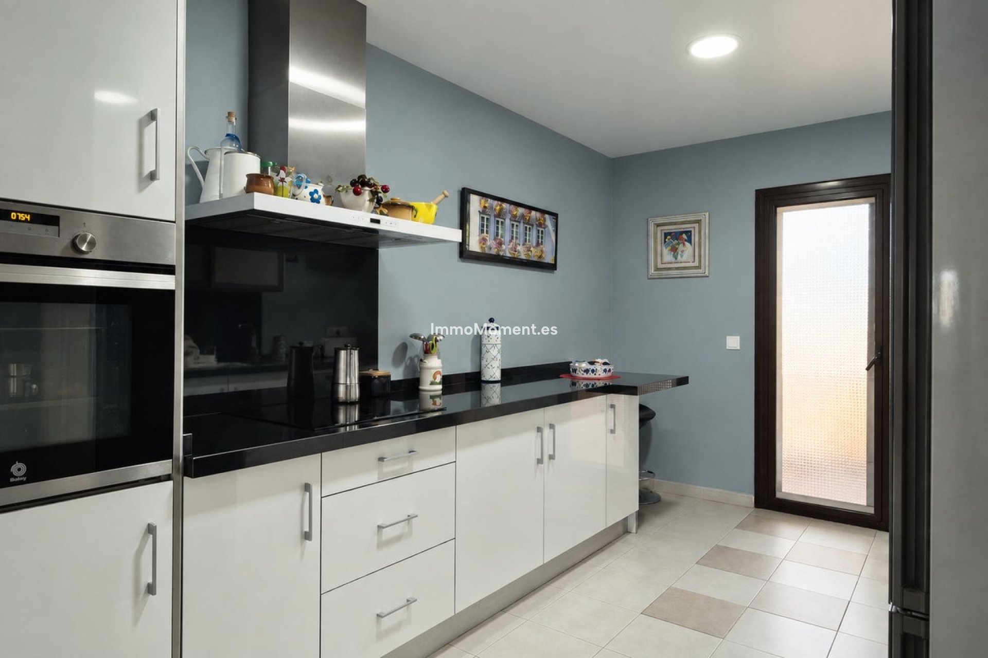 Resale - Apartment - Estepona - Estepona Centro