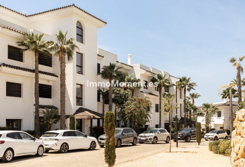 Resale - Apartment - Estepona - Estepona Centro