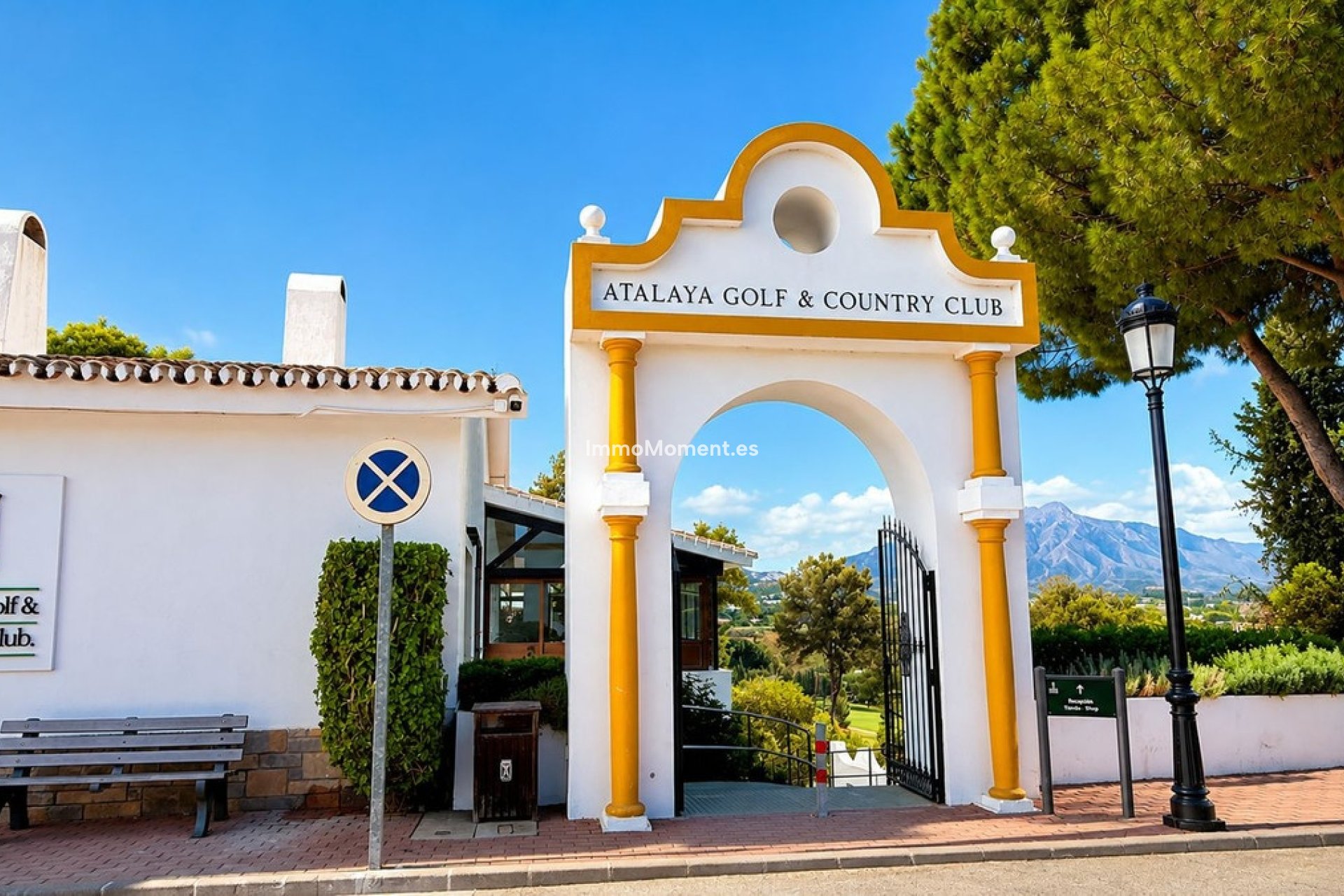 Resale - Apartment - Estepona - Estepona Centro