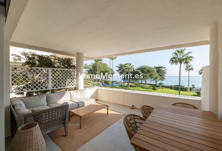 Resale - Apartment - Estepona - Estepona Centro