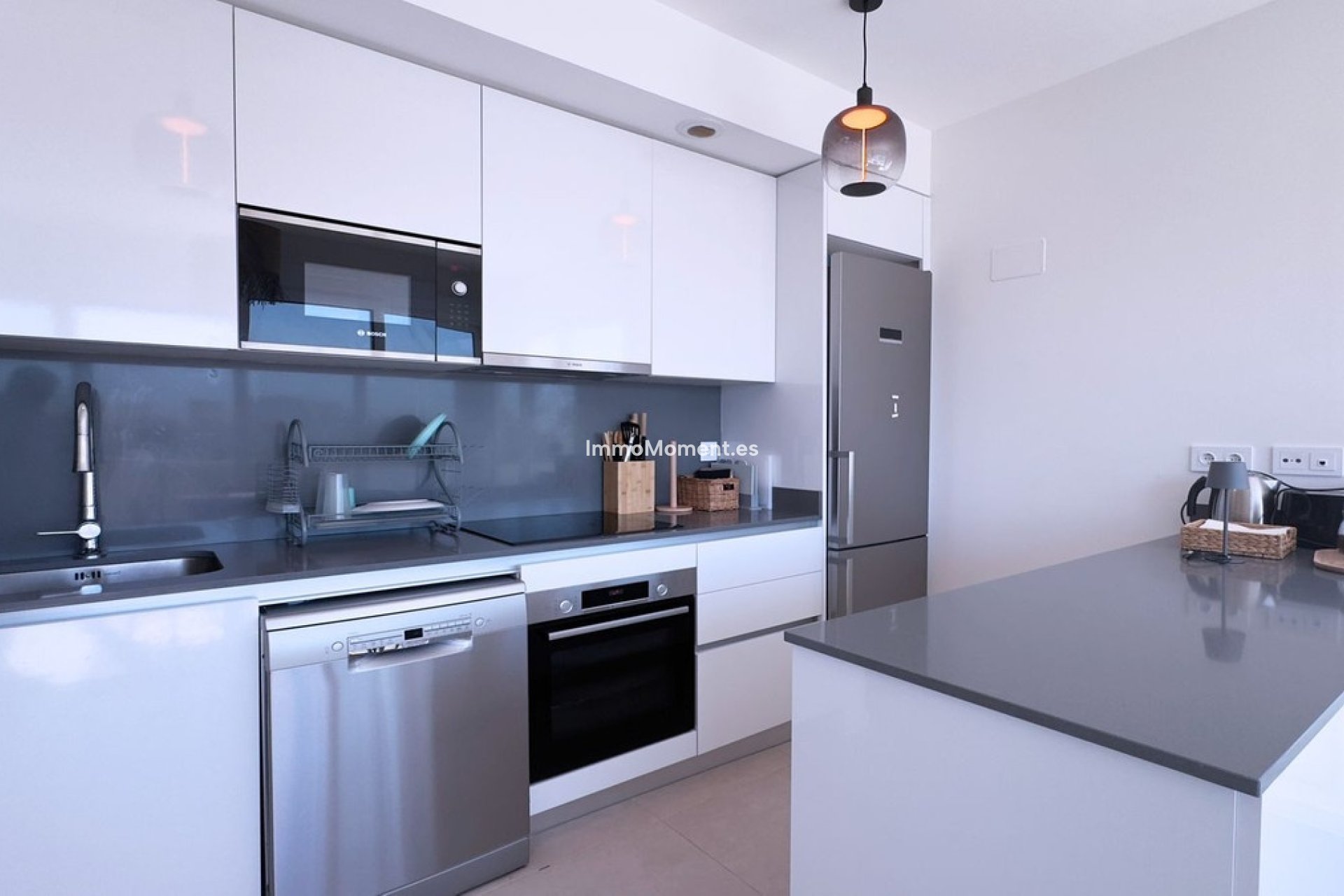Resale - Apartment - Estepona - Estepona Centro