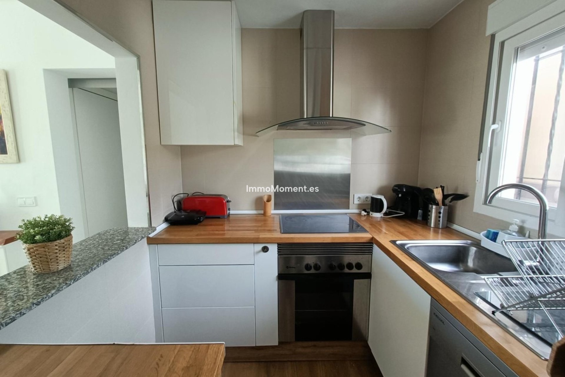 Resale - Apartment - Estepona - Estepona Centro