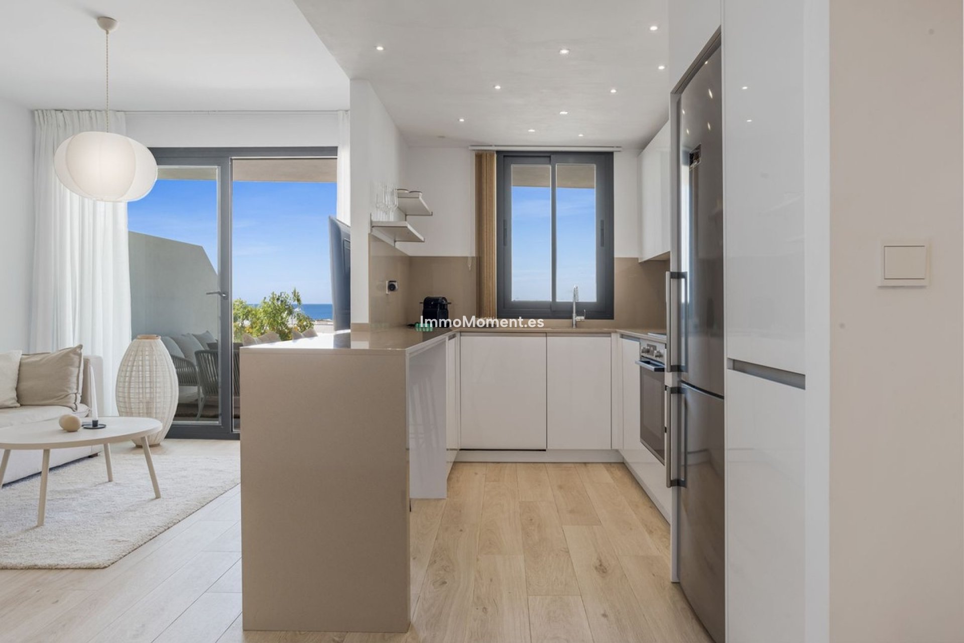Resale - Apartment - Estepona - Estepona Centro