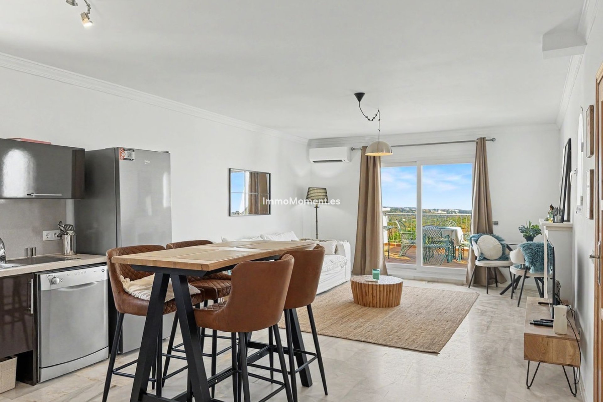 Resale - Apartment - Estepona - Estepona Centro