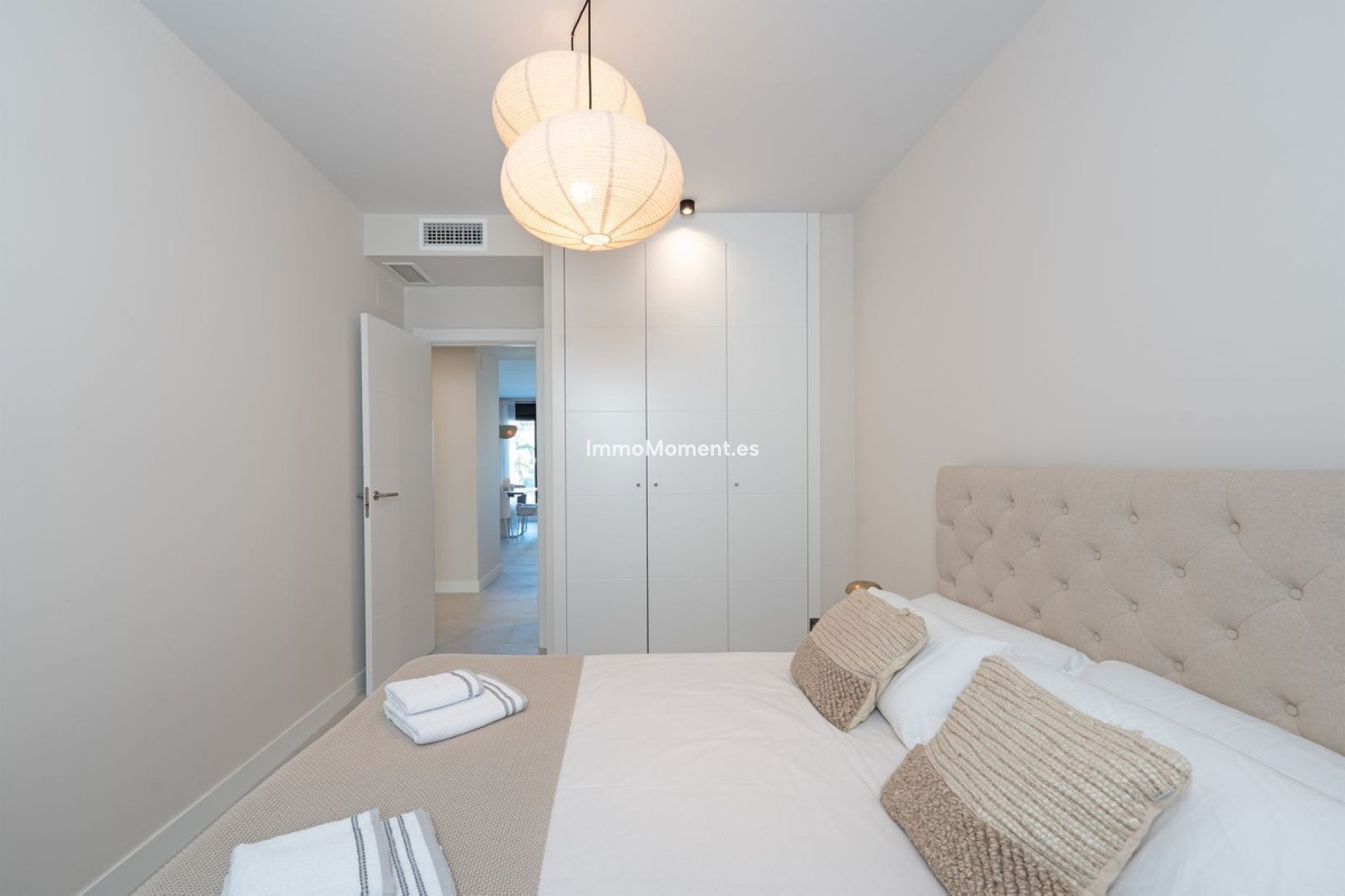 Resale - Apartment - Estepona - Estepona Centro