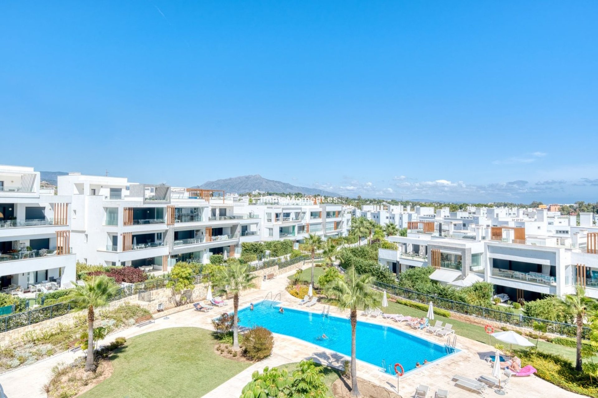 Resale - Apartment - Estepona - Estepona Centro