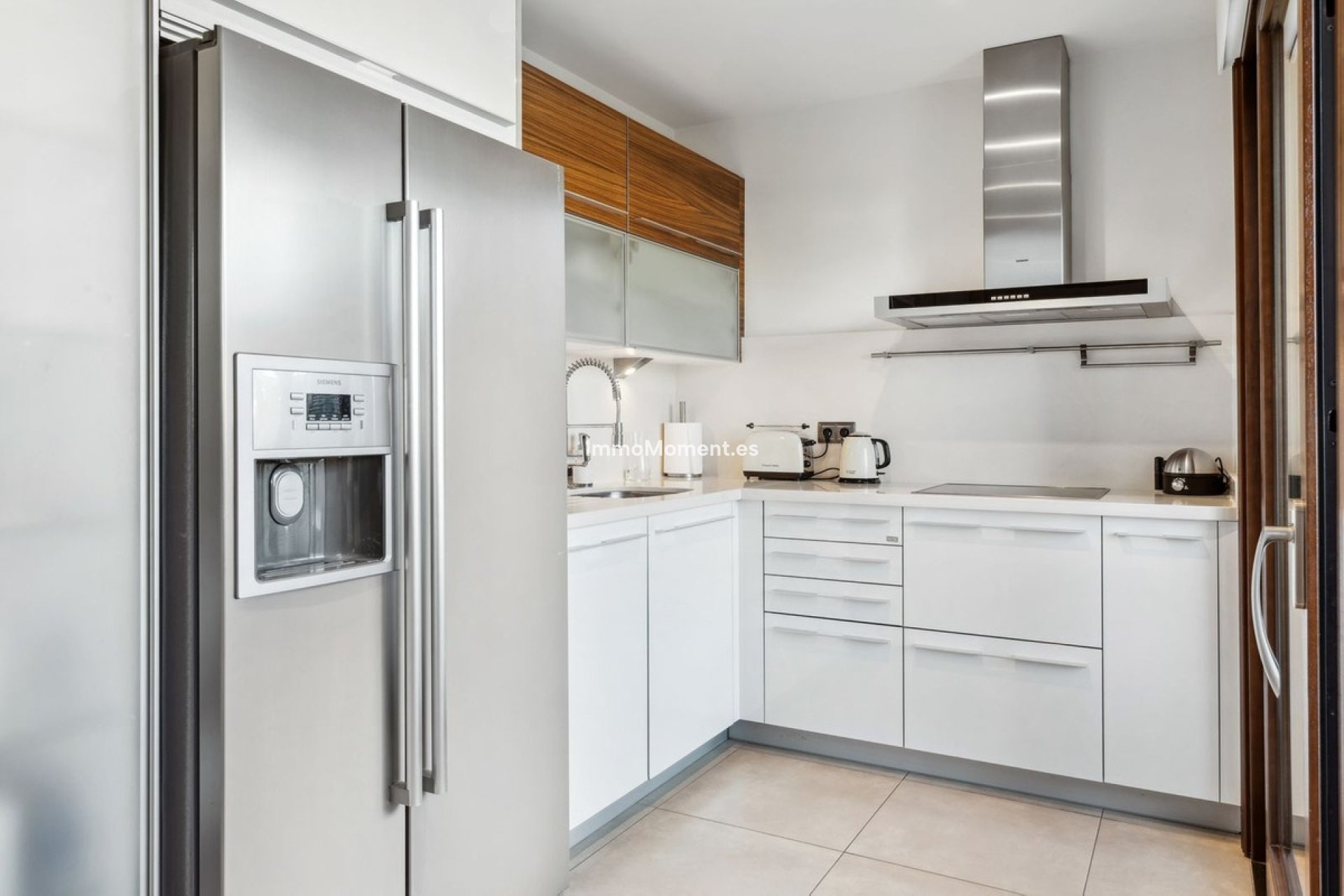 Resale - Apartment - Estepona - Estepona Centro