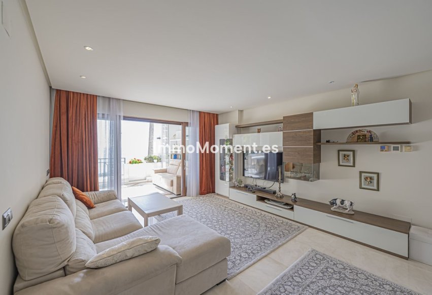 Resale - Apartment - Estepona - Estepona Centro