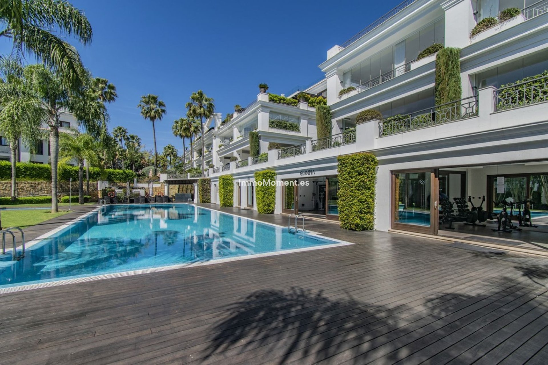 Resale - Apartment - Estepona - Estepona Centro