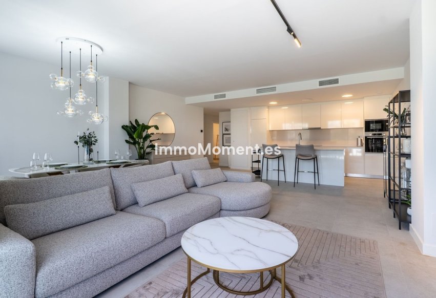 Resale - Apartment - Estepona - Estepona Centro