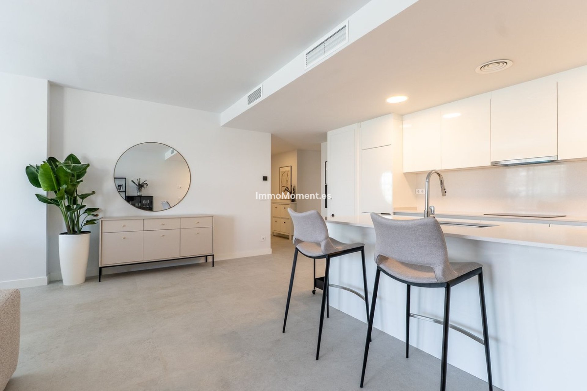 Resale - Apartment - Estepona - Estepona Centro