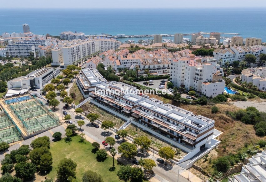 Resale - Apartment - Estepona - Estepona Centro