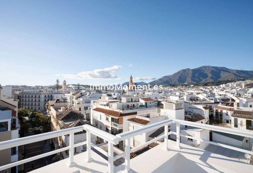Resale - Apartment - Estepona - Estepona Centro