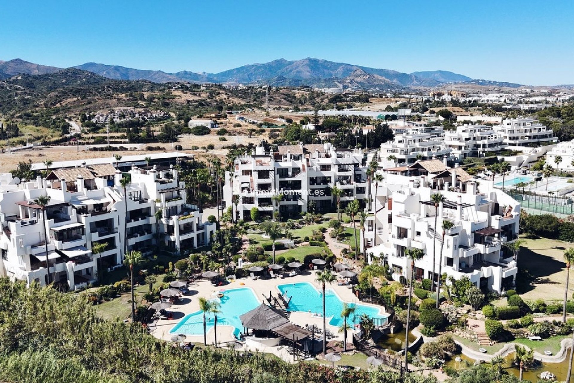 Resale - Apartment - Estepona - Estepona Centro
