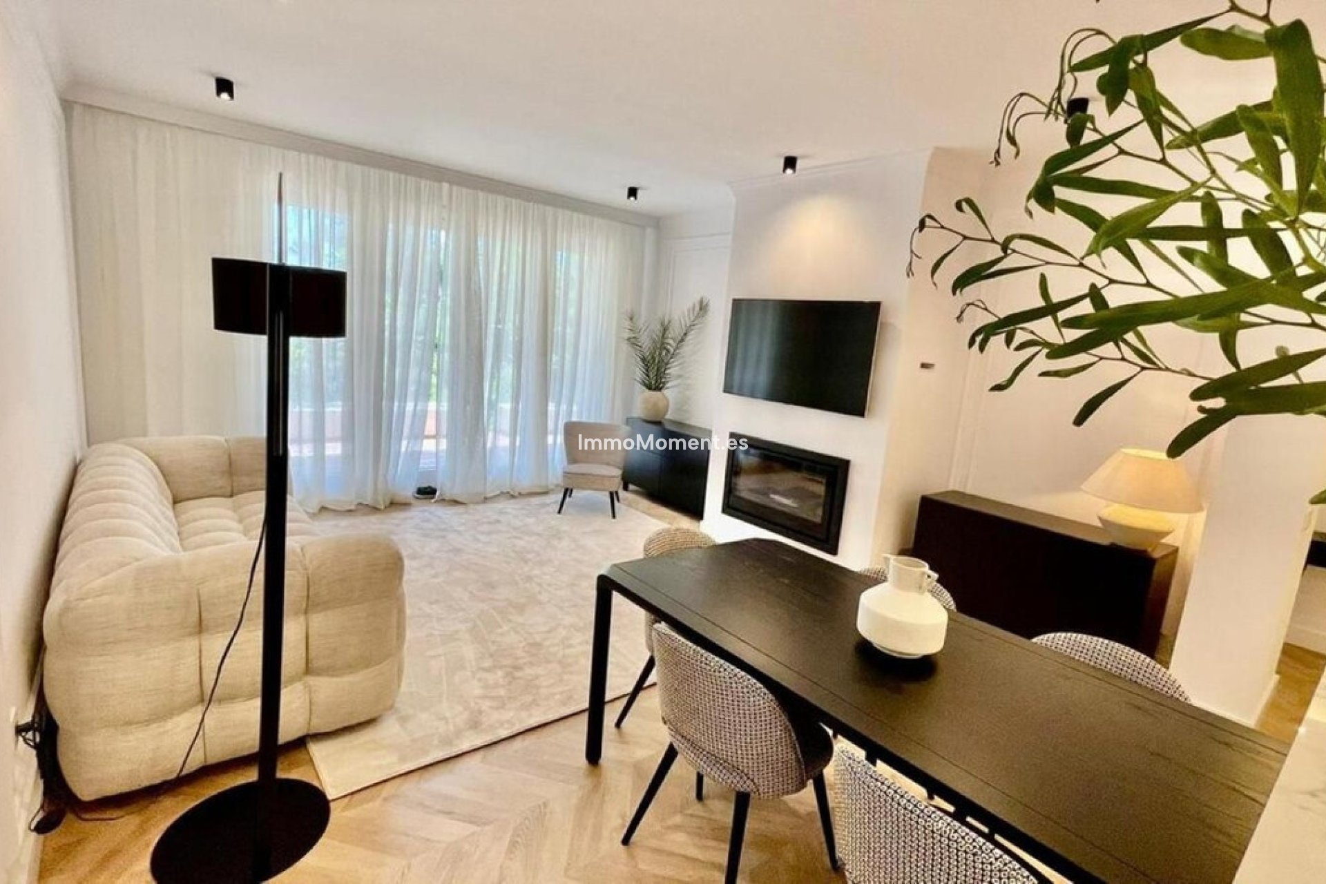 Resale - Apartment - Estepona - Estepona Centro