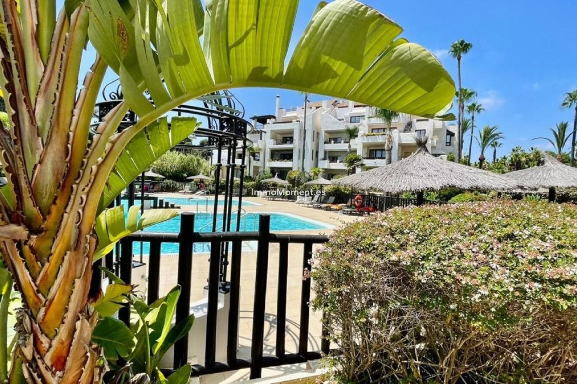 Resale - Apartment - Estepona - Estepona Centro