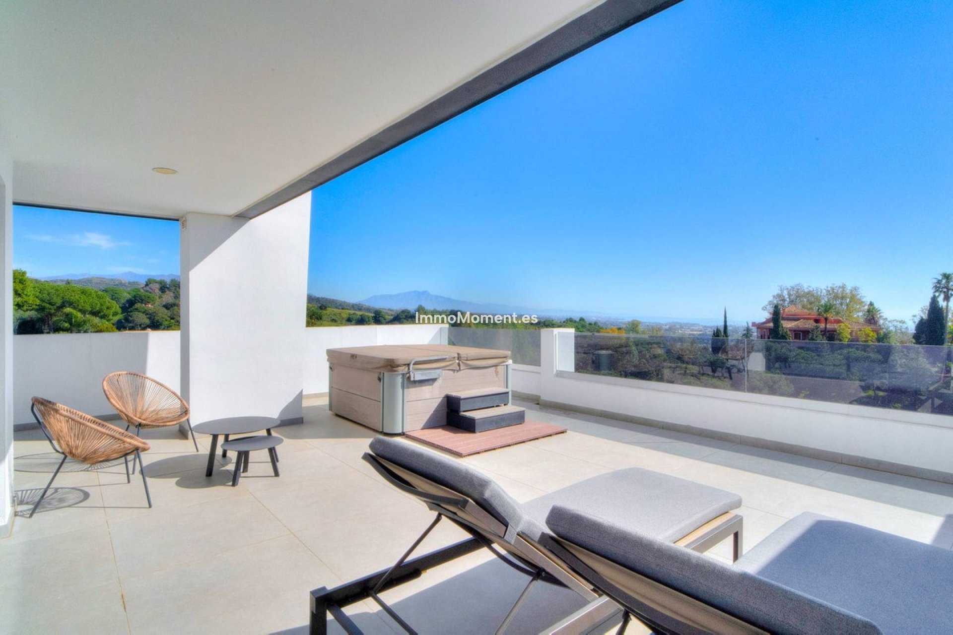 Resale - Apartment - Estepona - Estepona Centro