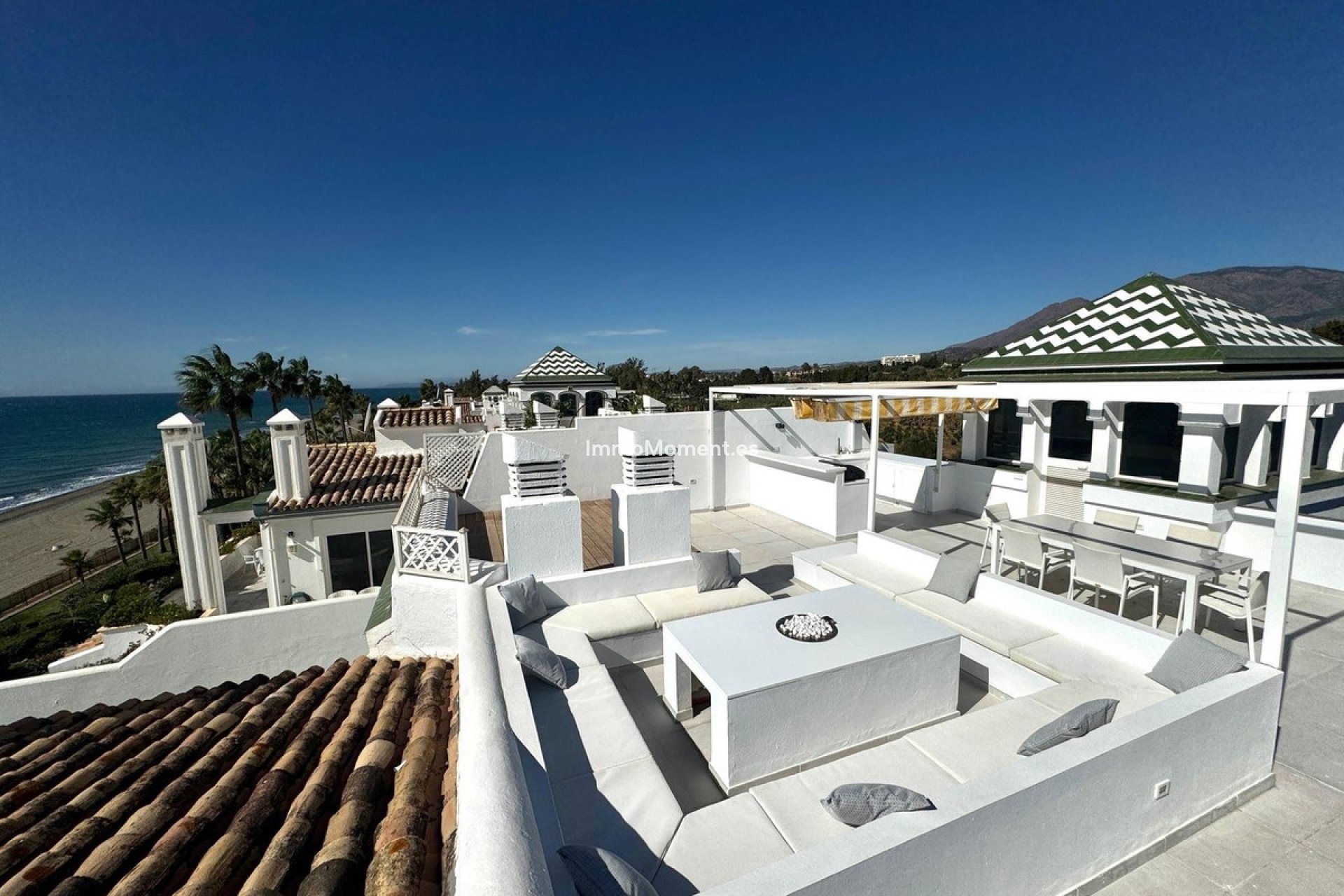 Resale - Apartment - Estepona - Estepona Centro