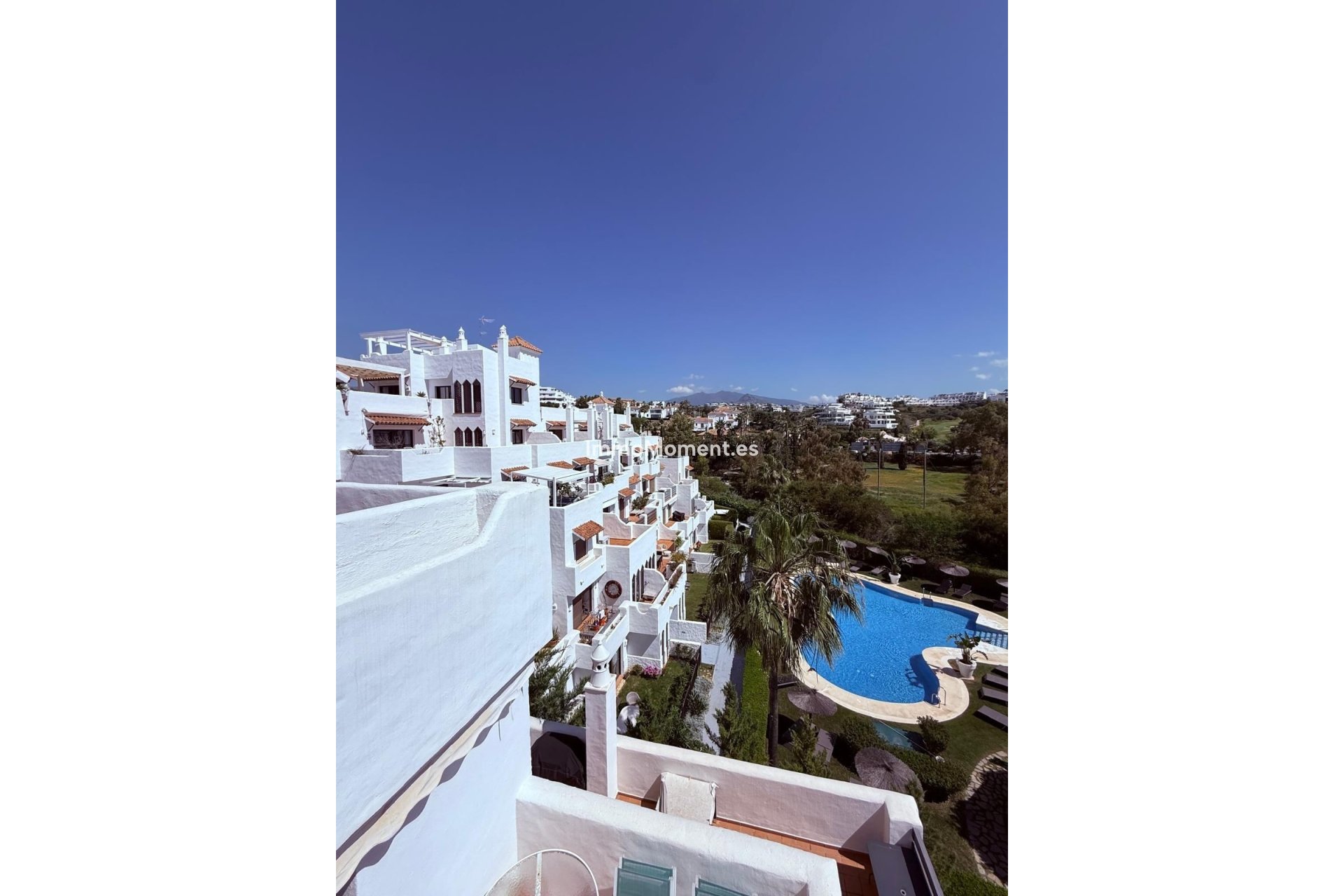 Resale - Apartment - Estepona - Estepona Centro