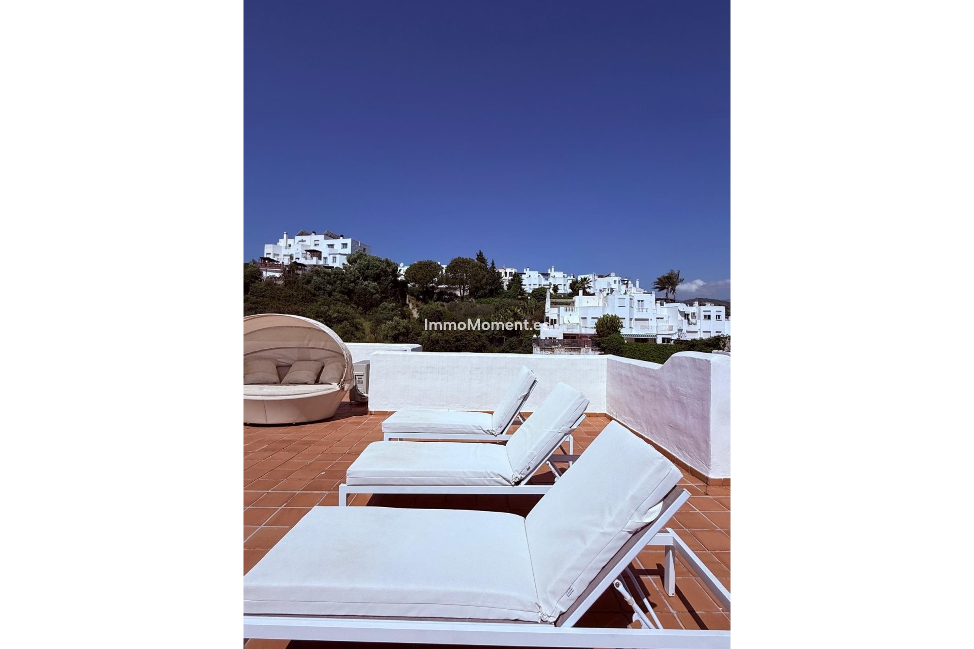 Resale - Apartment - Estepona - Estepona Centro