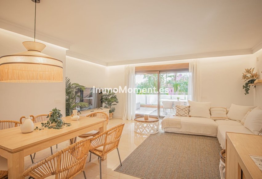 Resale - Apartment - Estepona - Estepona Centro