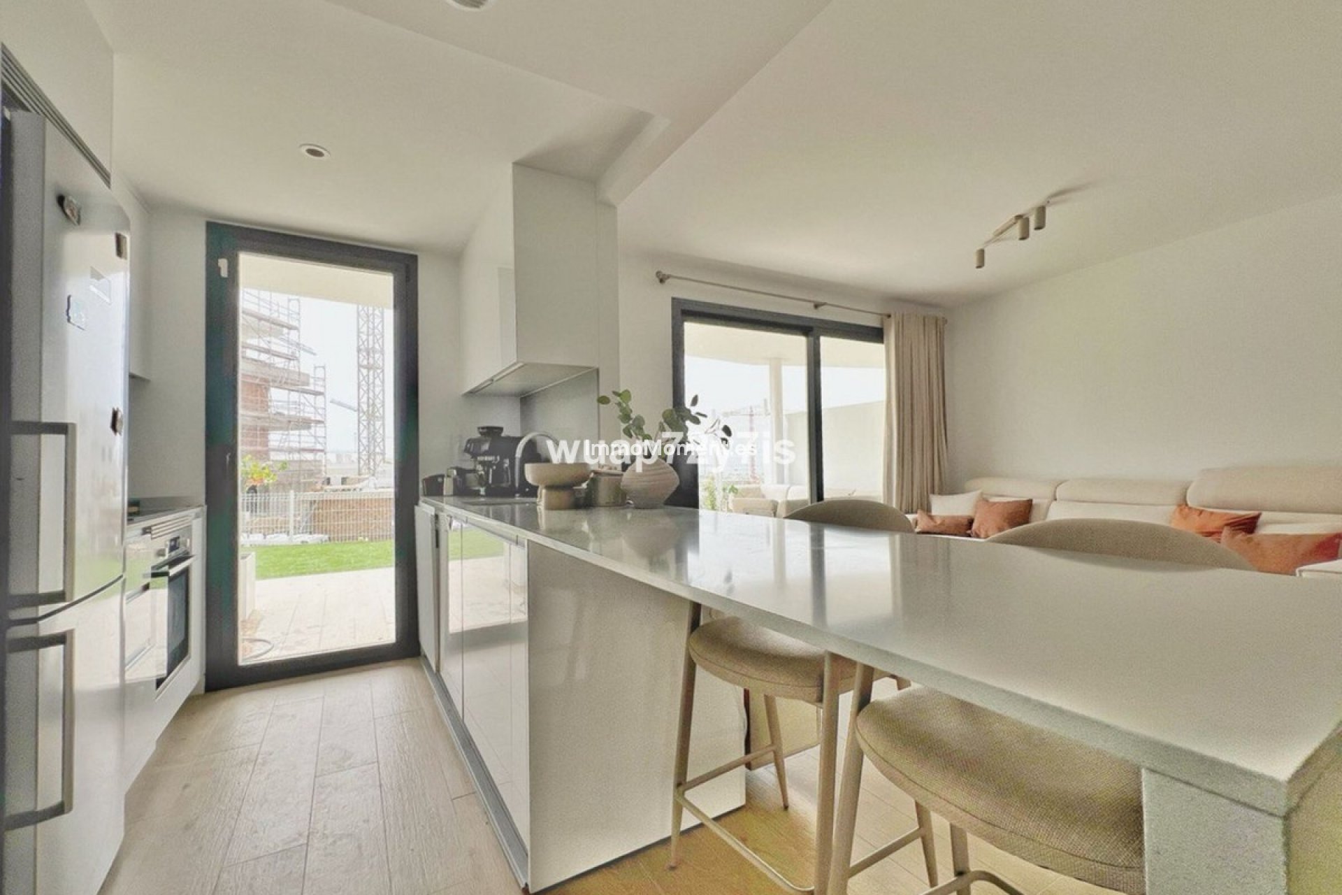 Resale - Apartment - Estepona - Estepona Centro