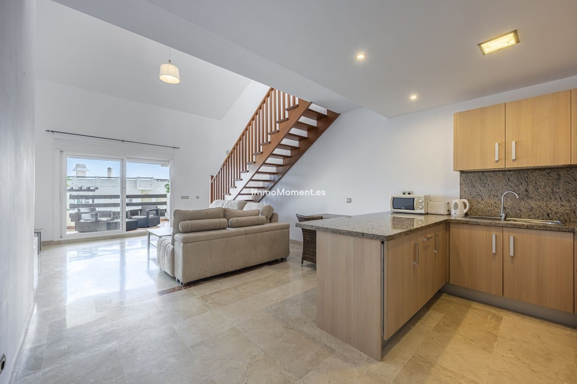 Resale - Apartment - Estepona - Estepona Centro