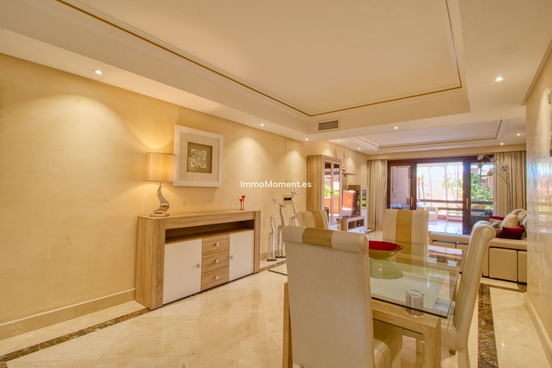Resale - Apartment - Estepona - Estepona Centro