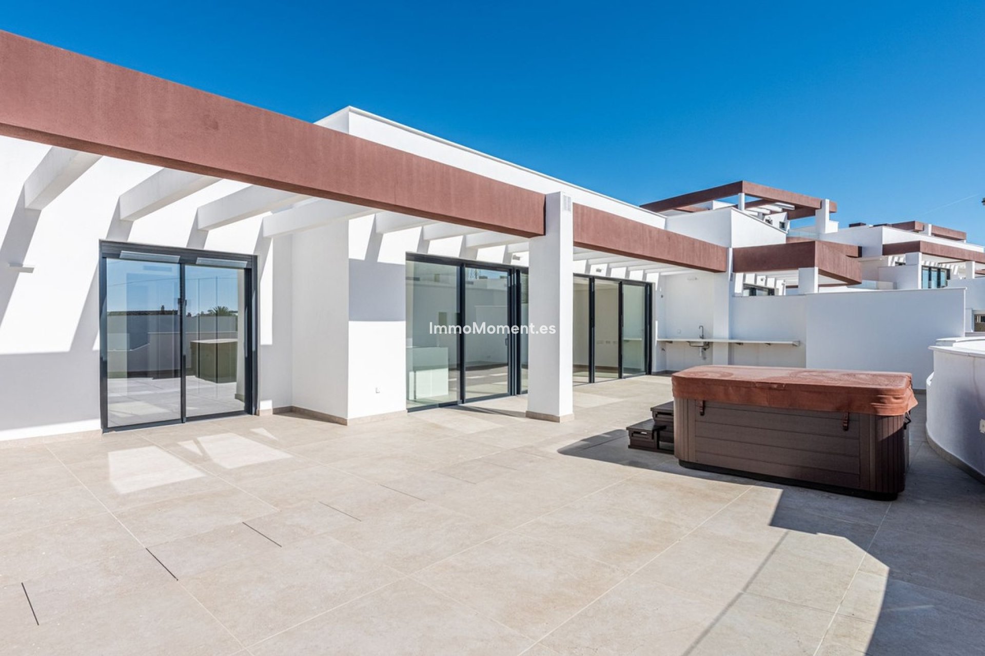 Resale - Apartment - Estepona - Estepona Centro