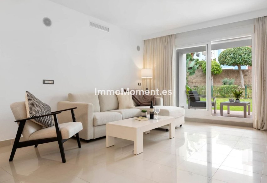 Resale - Apartment - Estepona - Estepona Centro