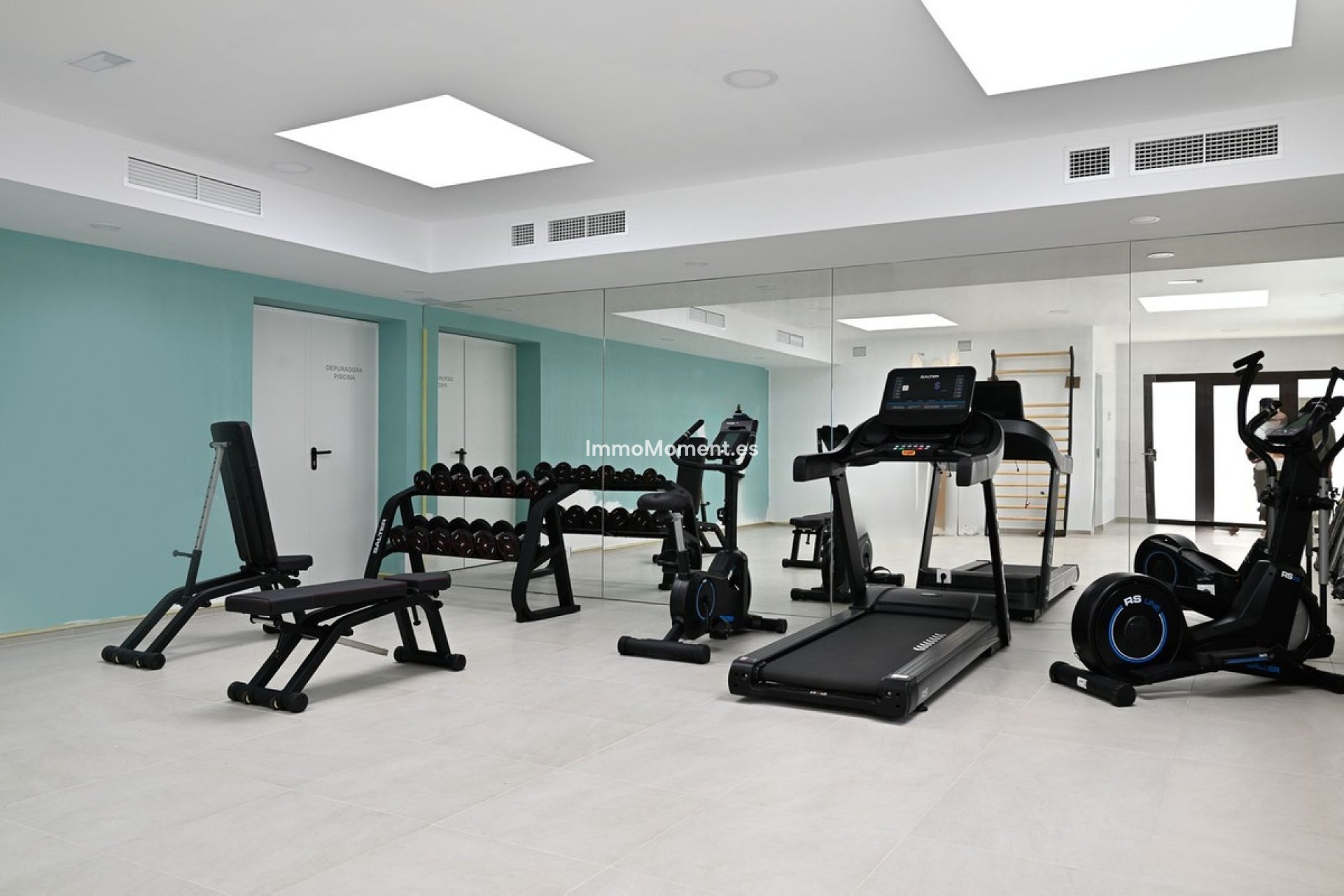 Resale - Apartment - Estepona - Estepona Centro