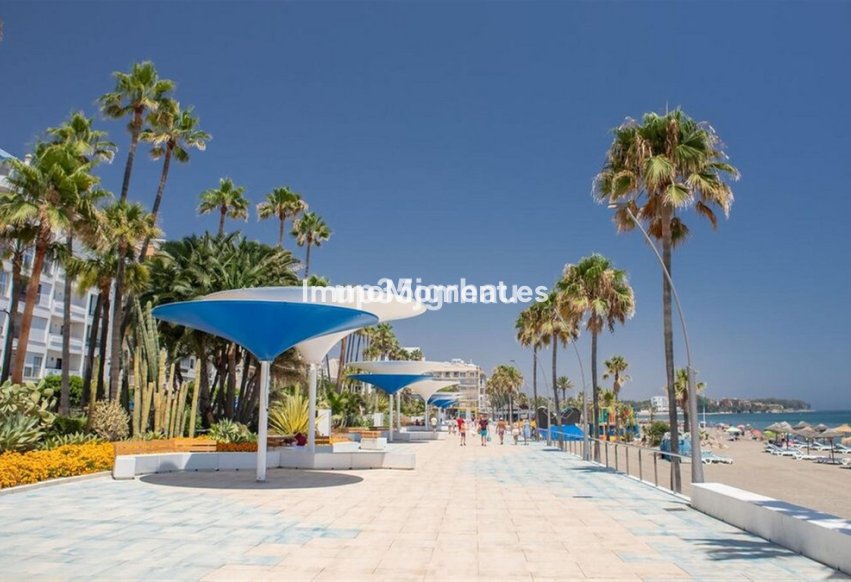 Resale - Apartment - Estepona - Estepona Centro