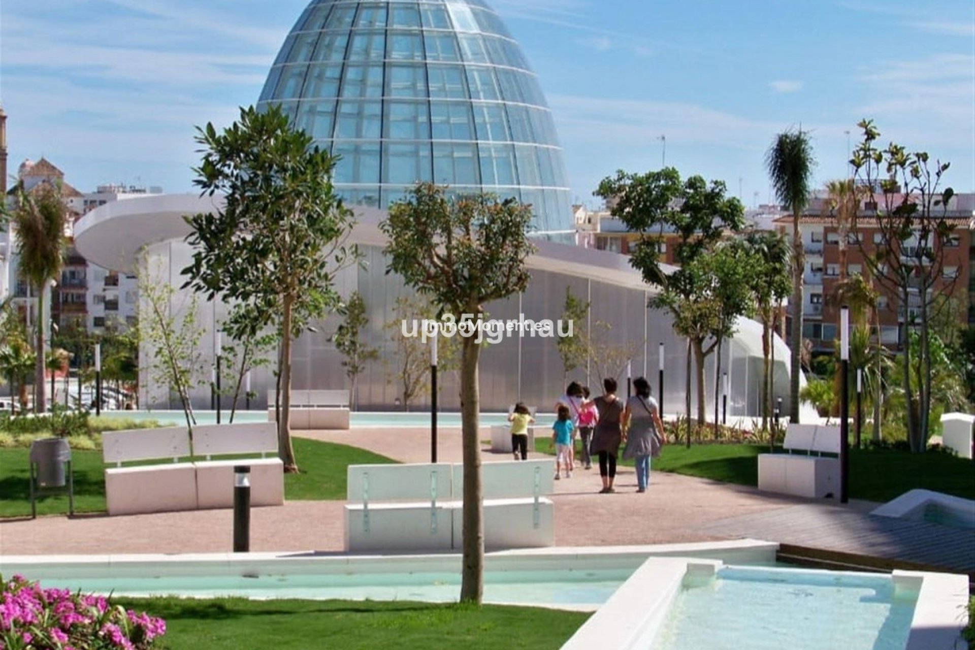 Resale - Apartment - Estepona - Estepona Centro