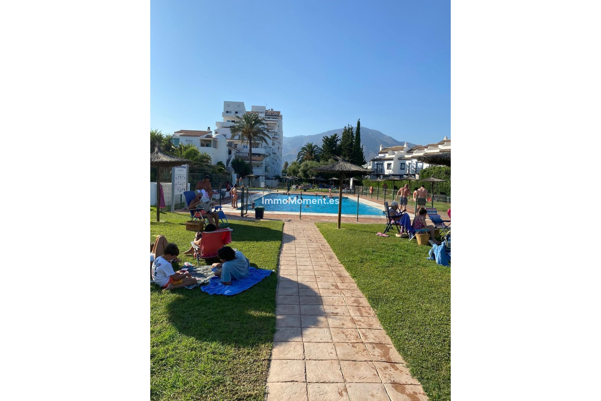 Resale - Apartment - Estepona - Estepona Centro