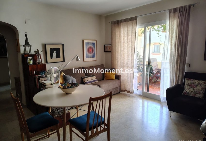 Resale - Apartment - Estepona - Estepona Centro