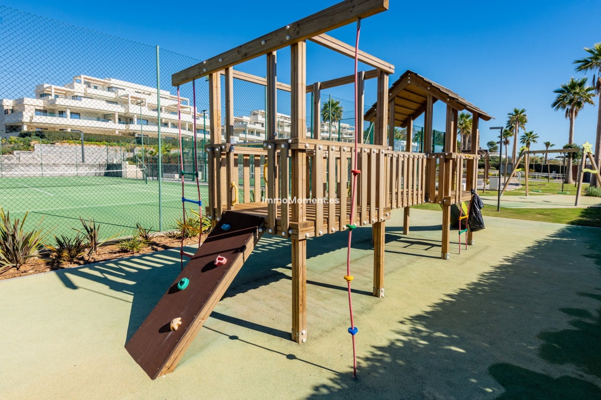 Resale - Apartment - Estepona - Estepona Centro