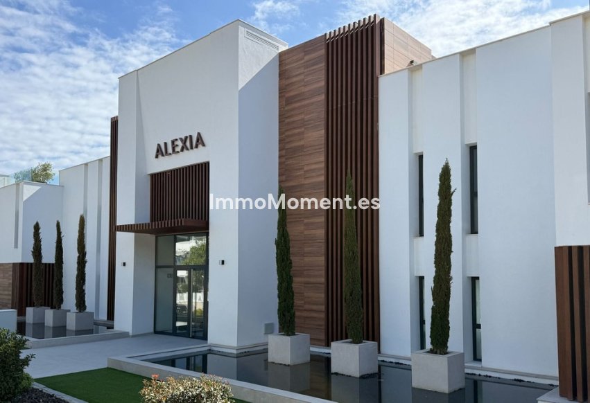 Resale - Apartment - Estepona - Estepona Centro