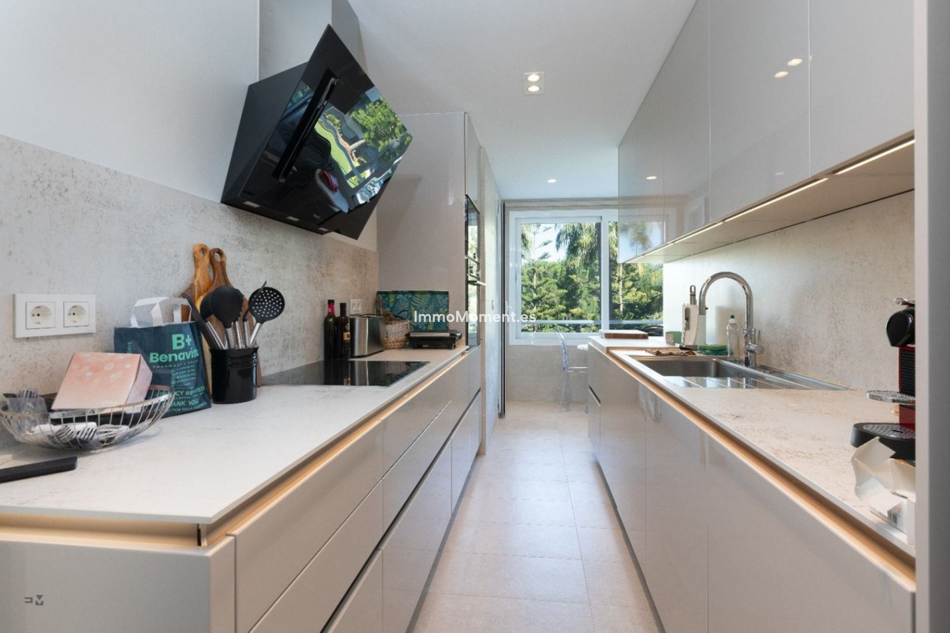 Resale - Apartment - Estepona - Estepona Centro