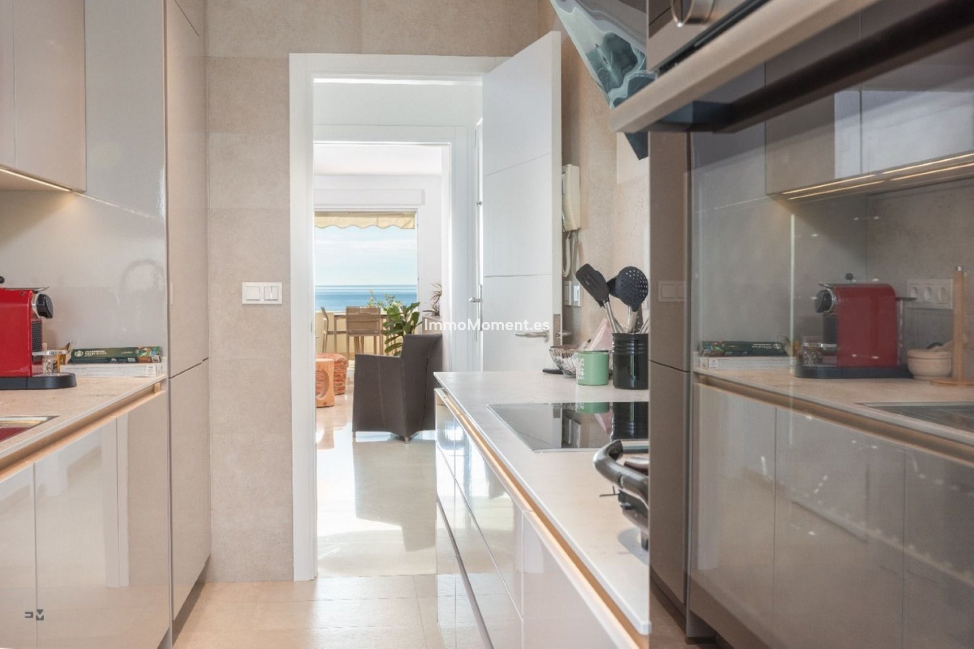 Resale - Apartment - Estepona - Estepona Centro