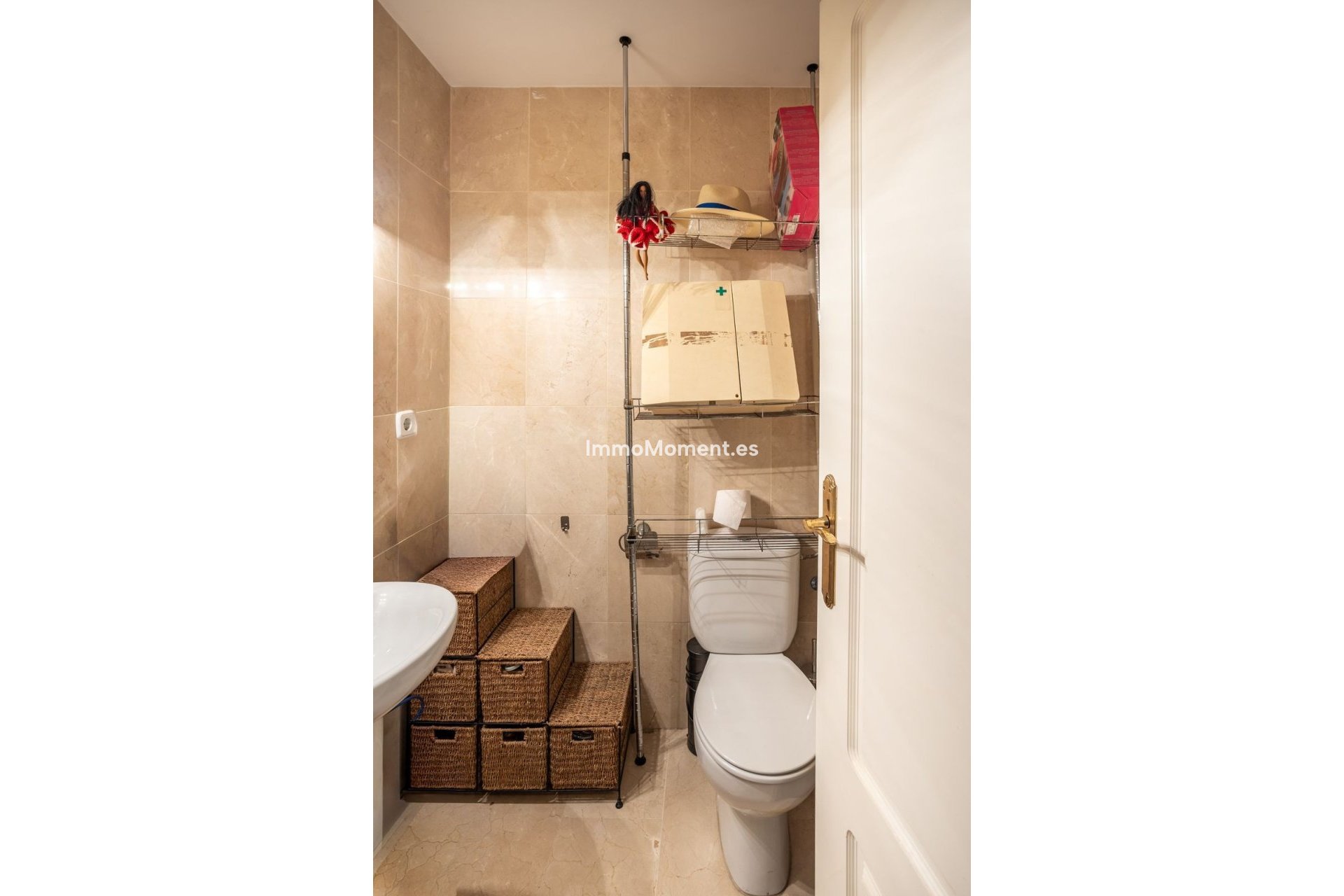 Resale - Apartment - Estepona - Estepona Centro