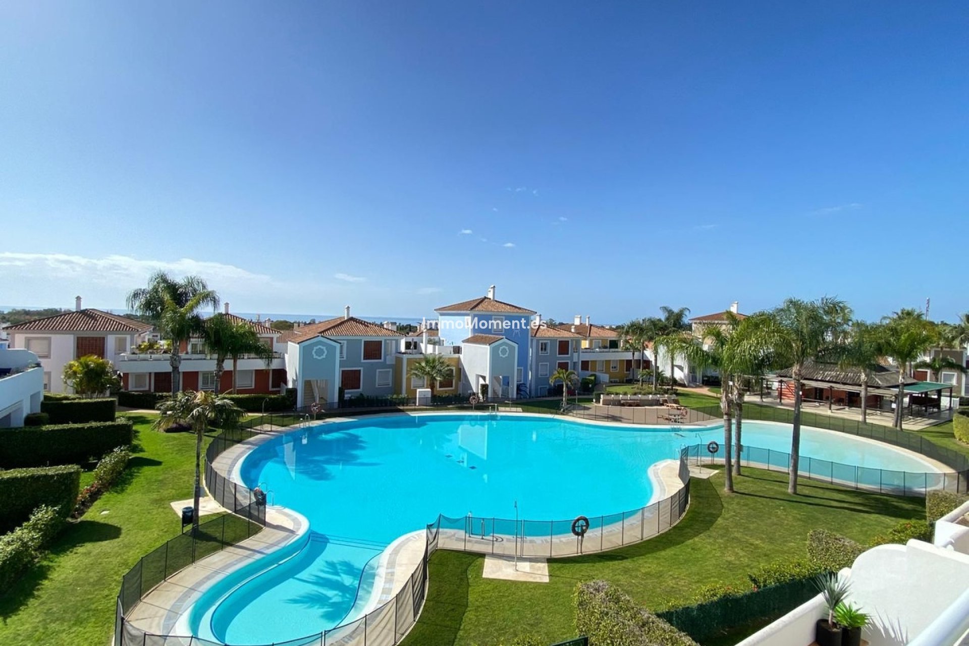 Resale - Apartment - Estepona - Estepona Centro