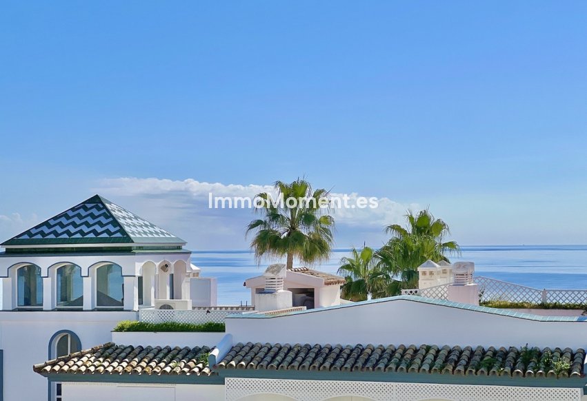 Resale - Apartment - Estepona - Estepona Centro