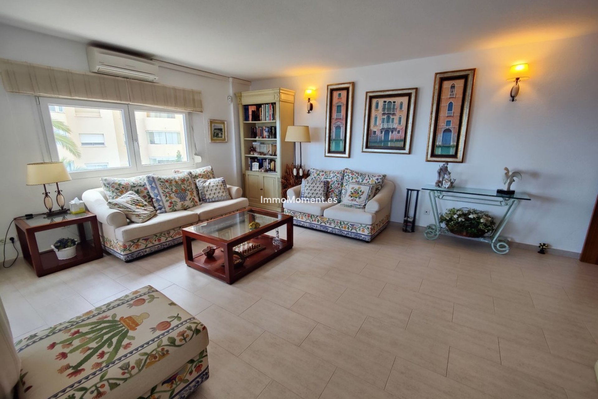 Resale - Apartment - Estepona - Estepona Centro