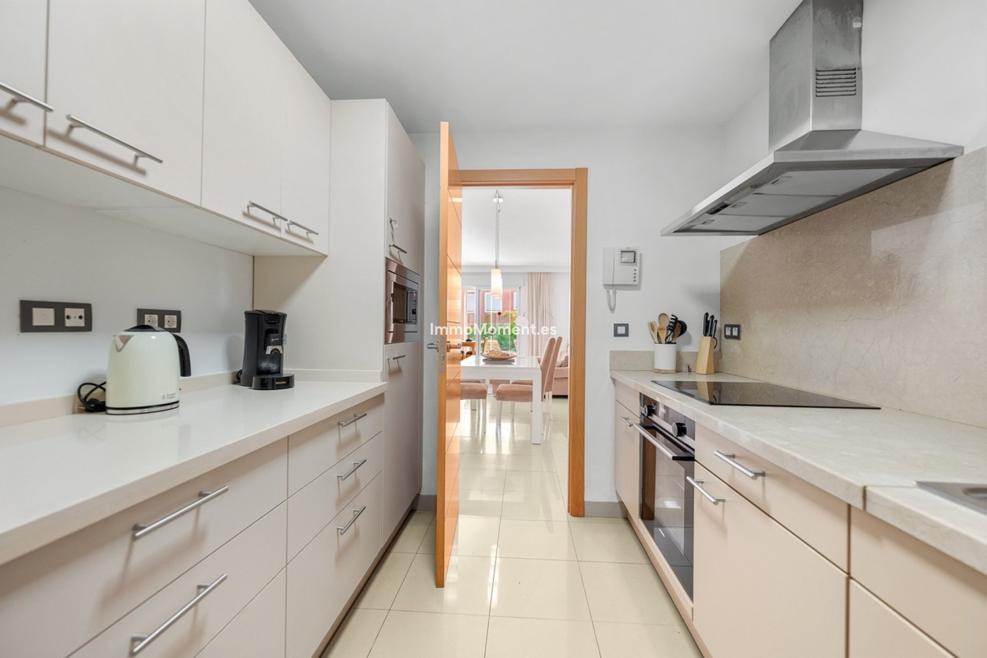 Resale - Apartment - Estepona - Estepona Centro