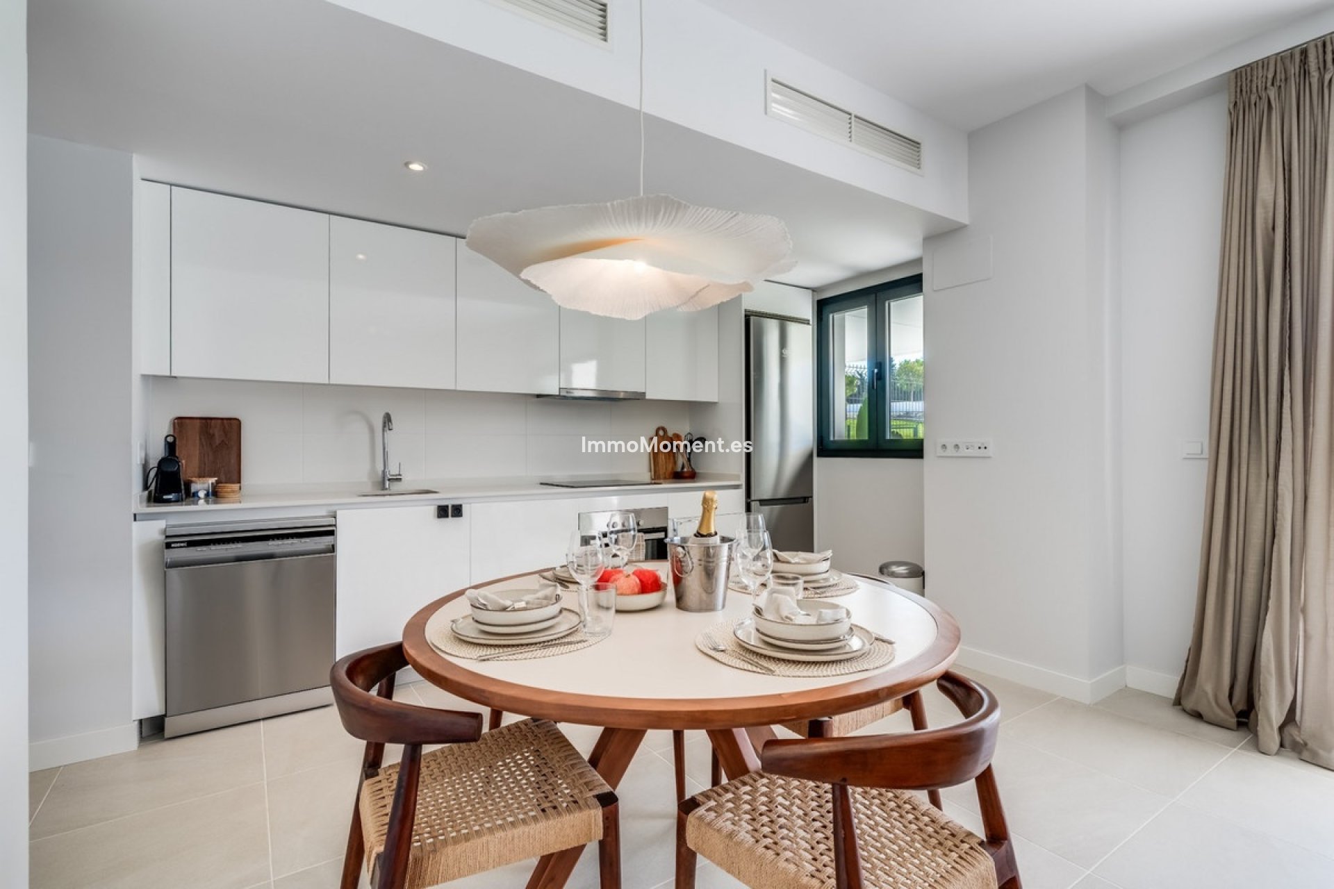 Resale - Apartment - Estepona - Estepona Centro