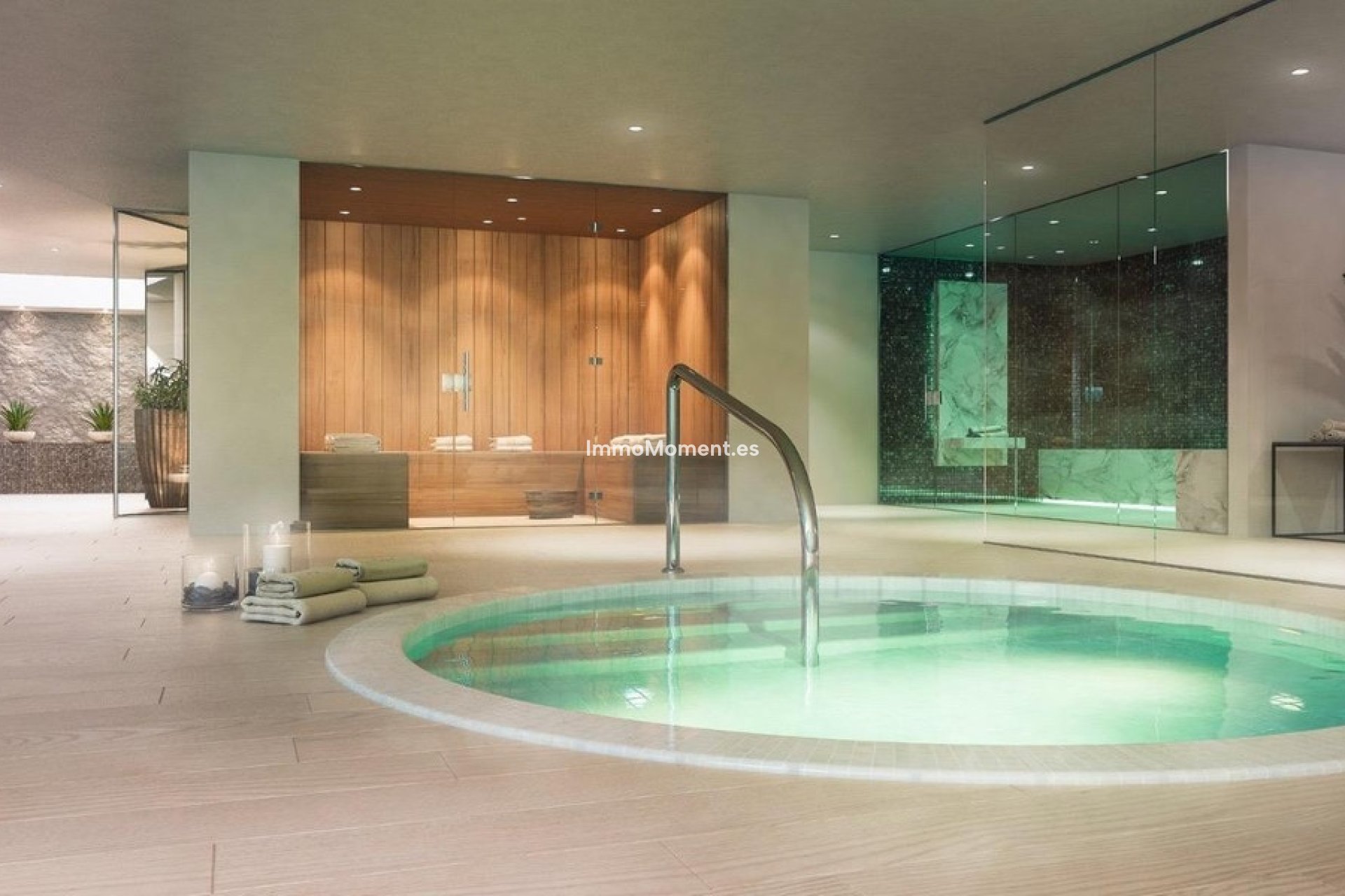 Resale - Apartment - Estepona - Estepona Centro