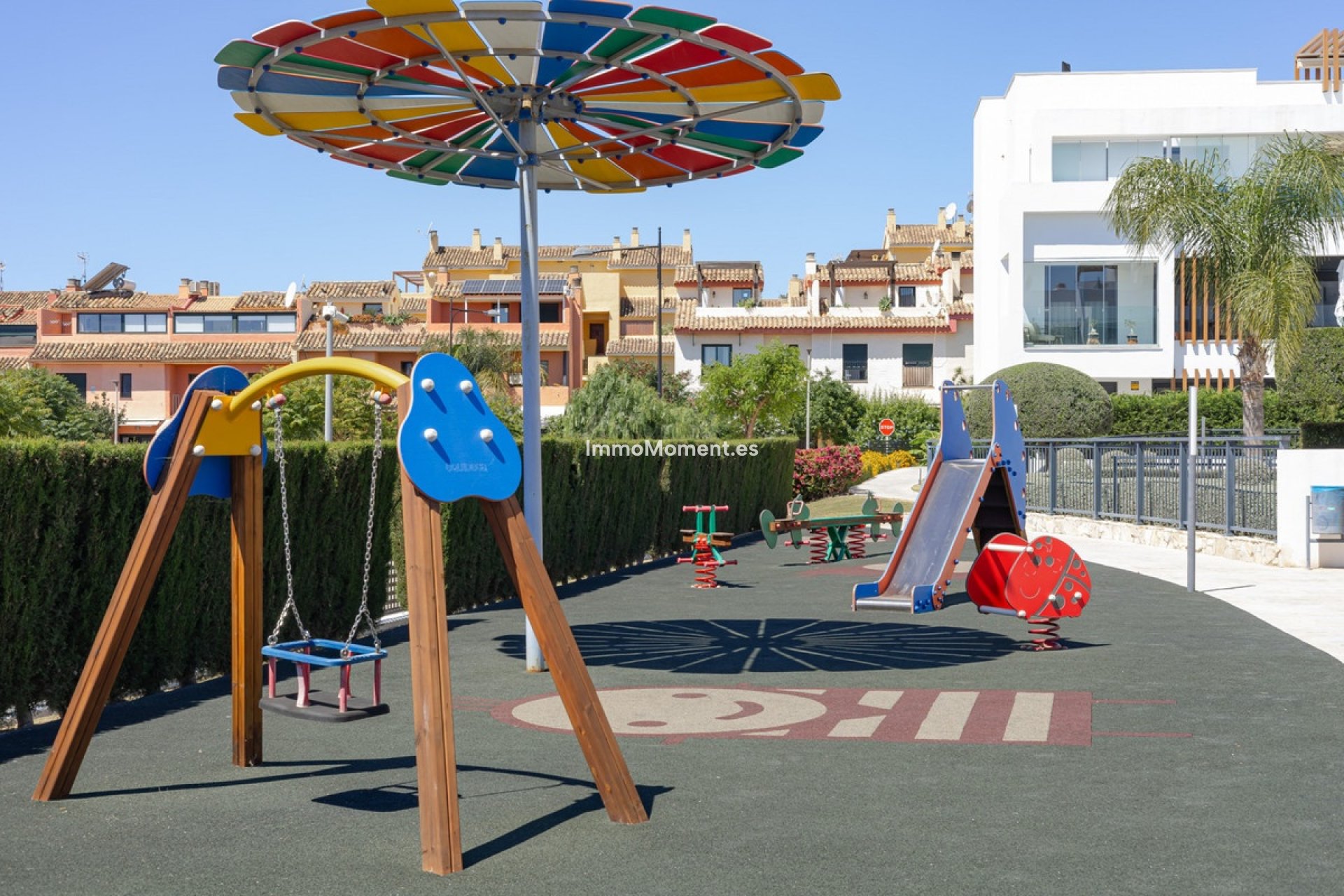 Resale - Apartment - Estepona - Estepona Centro