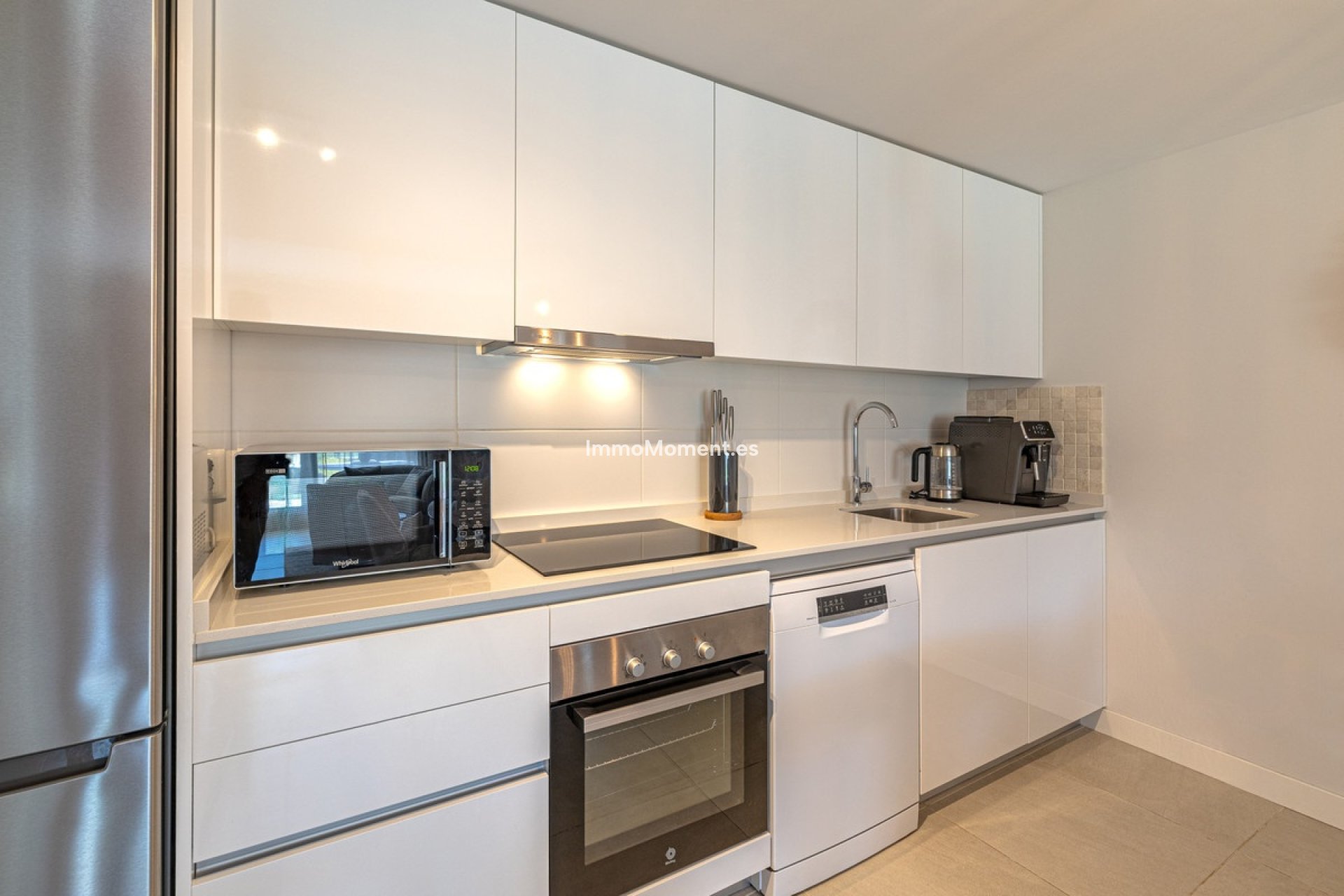 Resale - Apartment - Estepona - Estepona Centro